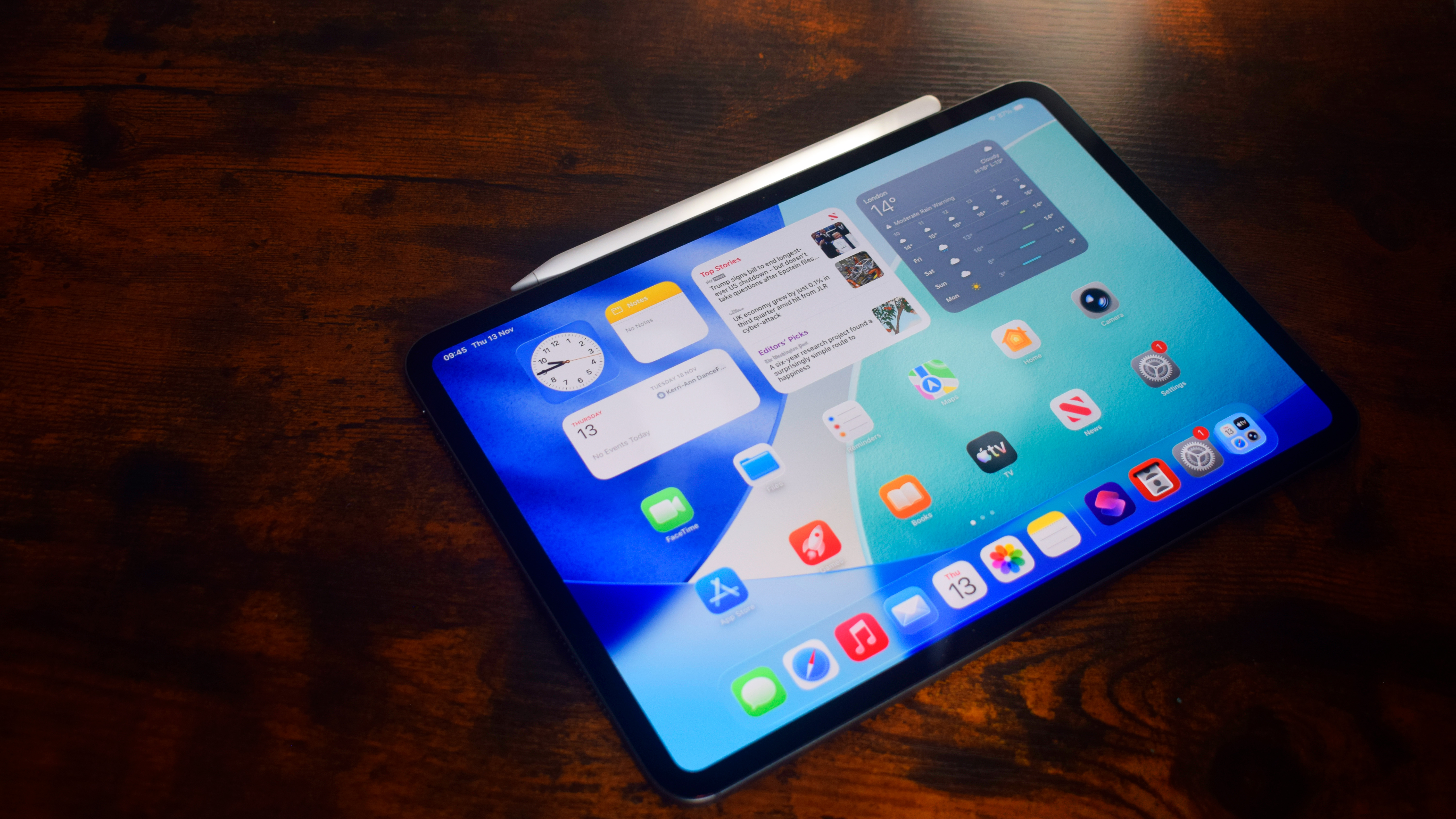 Apple M5 iPad Pro on a desk