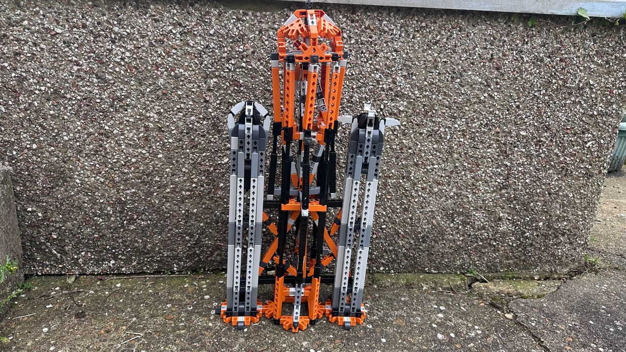 Engino Challenger Space Shuttle-full build front view without shuttle