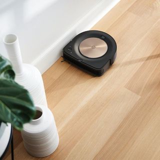 Roomba S9+