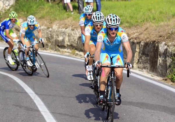 Enrico Gasparotto (Astana) put in a big stint of pace-setting at the base of the final climb.