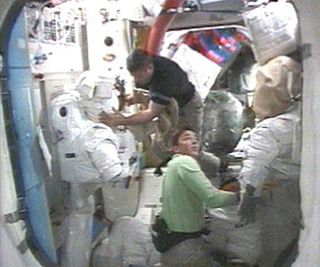 Astronauts to Begin Space Station Gear Tune-up in Spacewalk