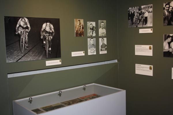 A display honouring Raymond Impanis, winner of the Tour of Flanders in 1954.