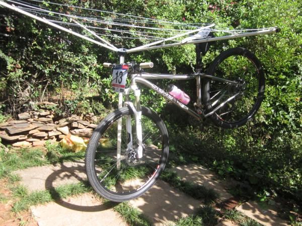 Mike misses his Feedback Sports bike stand... but makes do!