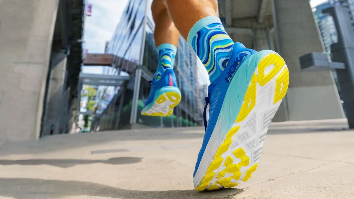 Hoka finally launches long-awaited Arahi 7 running shoe | Advnture