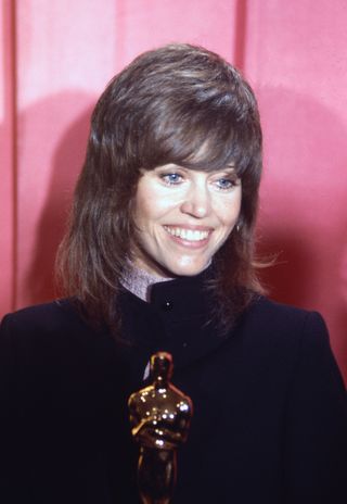 Actress Jane Fonda won the Academy Award for Best Actress for her role in the 1971 film Klute.