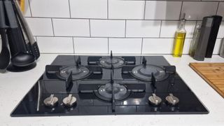 I tried a gas-on-glass cooktop