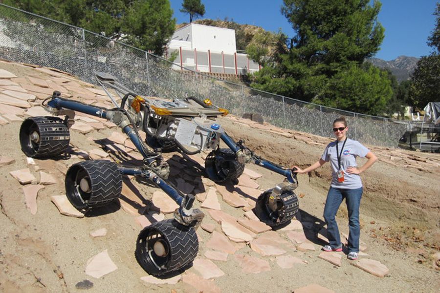 Shaunna Morrison and Curiosity rover