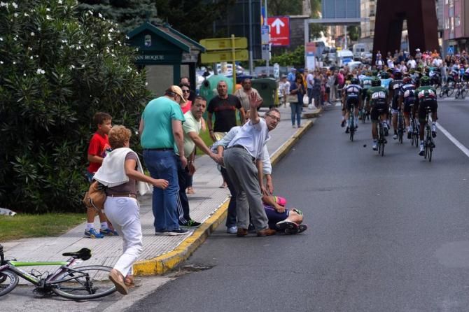 Elia Favilli (Lampre-Merida) after crashing