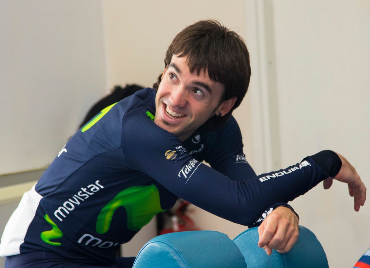 Ion Izagirre at the Bahrain-Merida camp