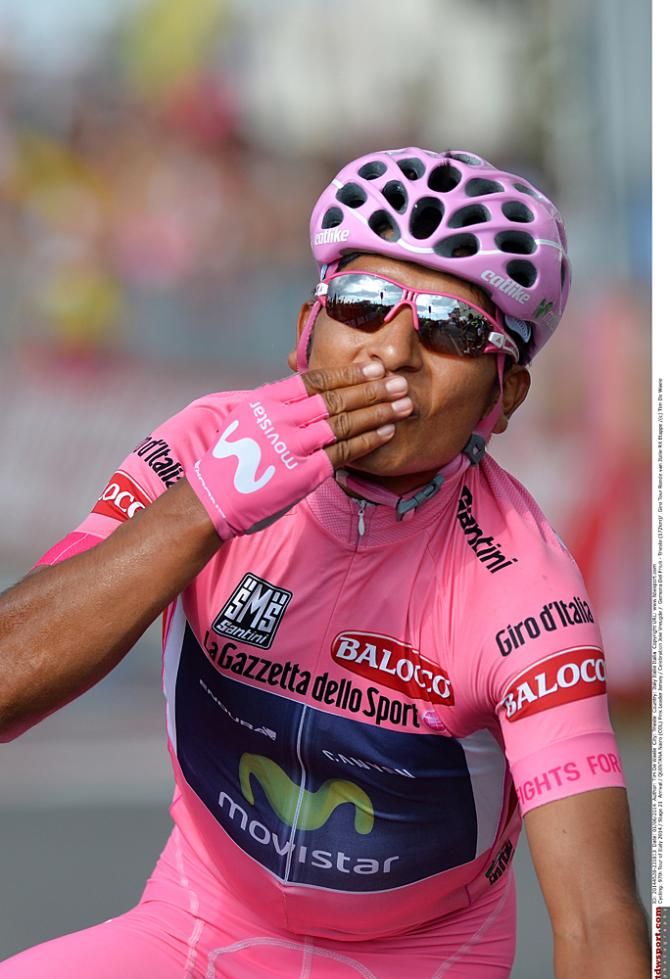 Nairo Quintana (Movistar) blows kisses to the crowd