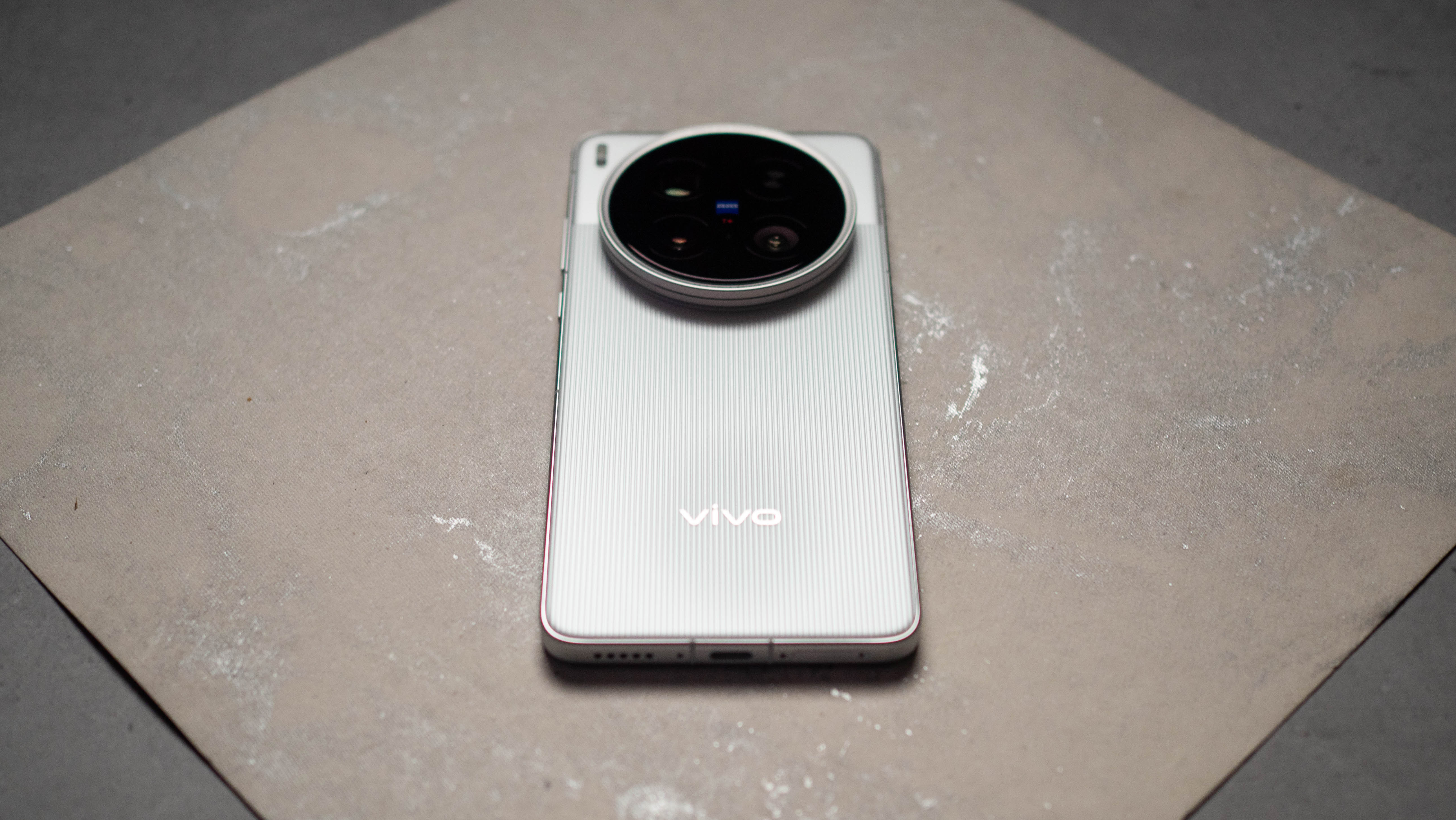 Vivo X200 Ultra back view highlighted against grey background