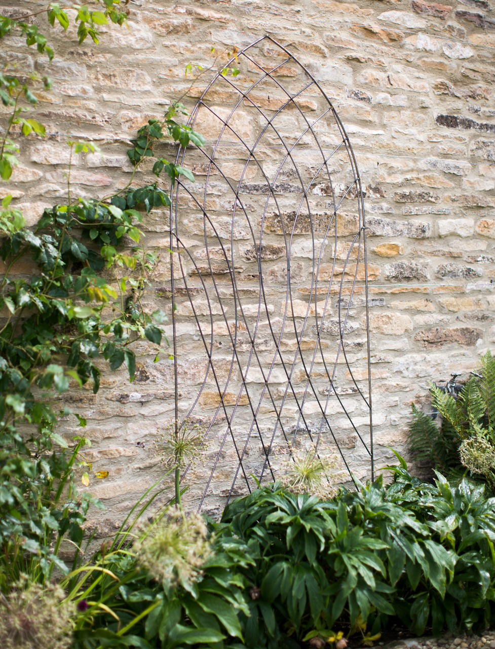 Barrington Arch Trellis - Raw Metal, Dark Grey