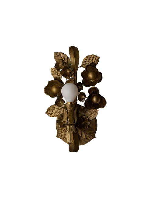 Garda Sconce by Heidi Caillier
