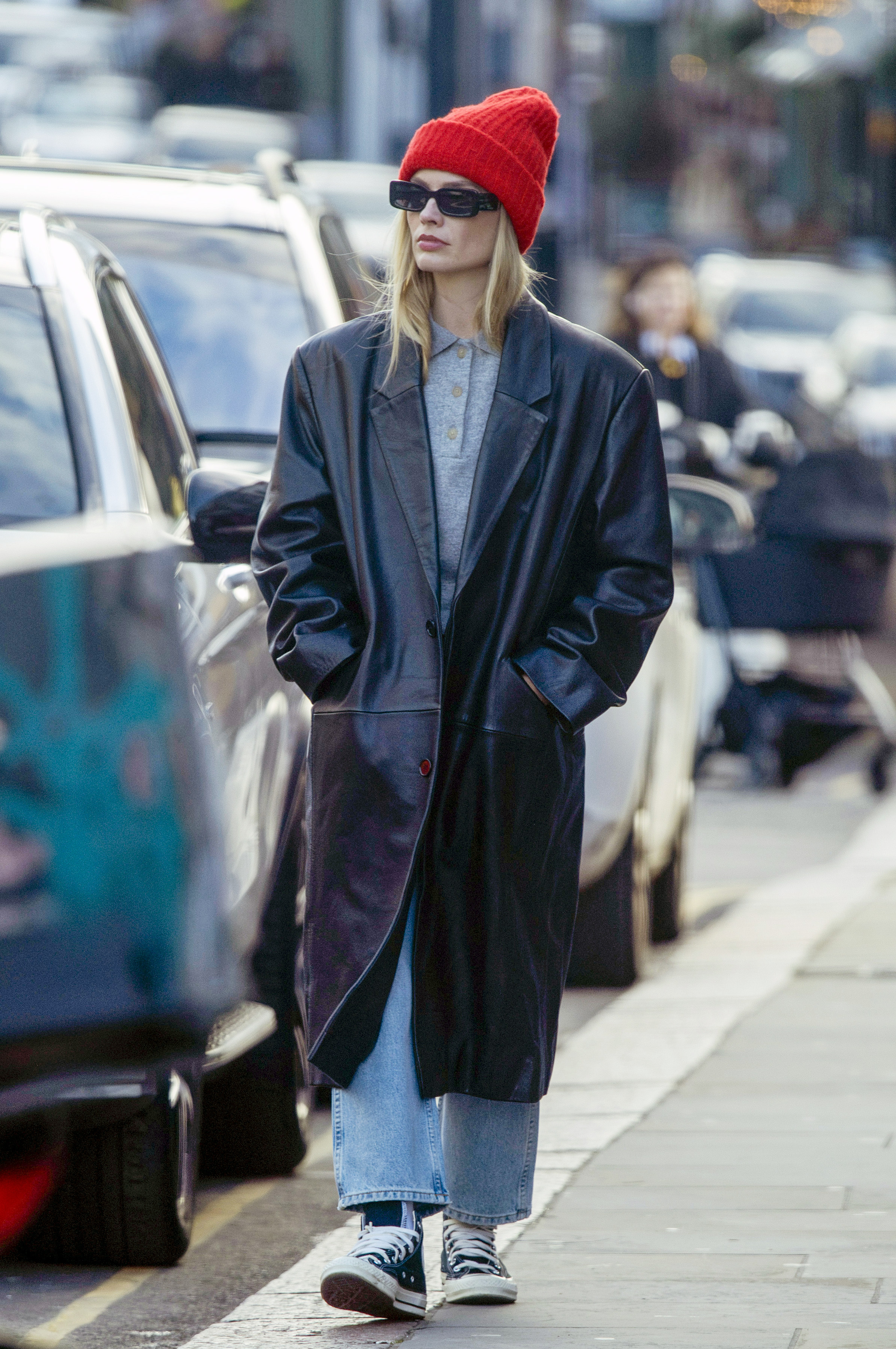 Margot Robbie wore wide-leg jeans outfit with Converse sneakers