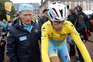 Alexander Vinokourov and Vincenzo Nibali at the Tour de France