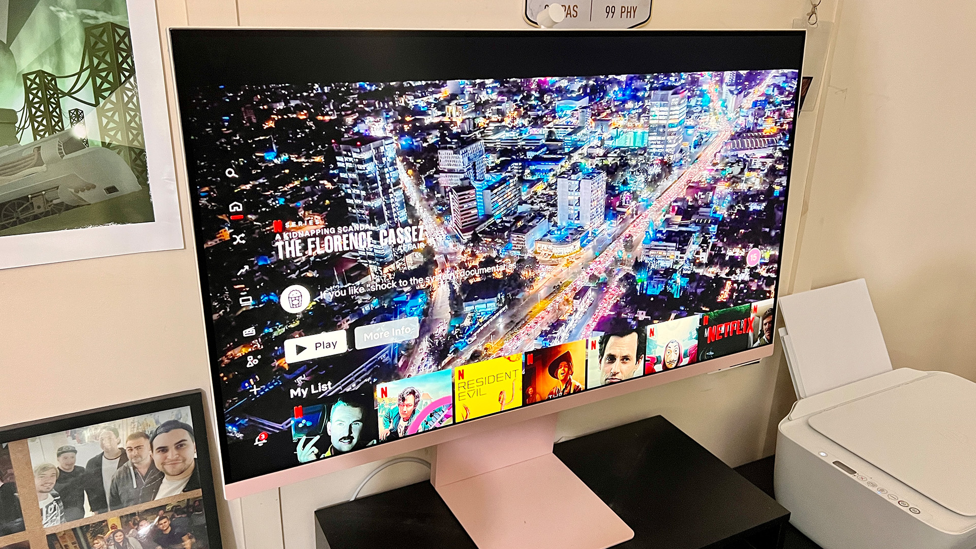We tested the Samsung M8 Smart Monitor - it's the perfect TV for your desk