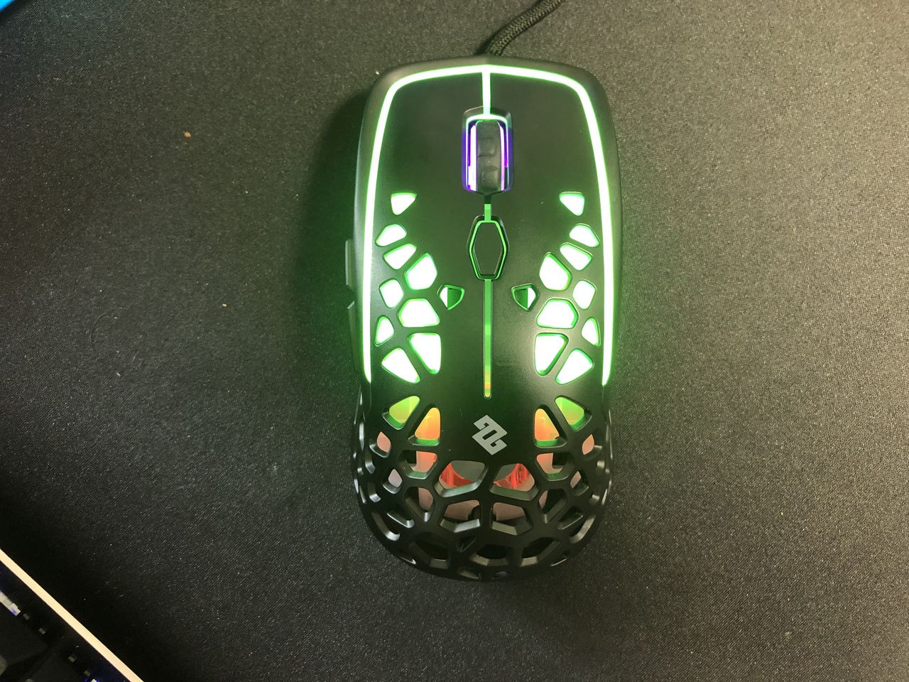 zephyr gaming mouse