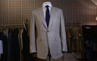 Huntsman linen suit