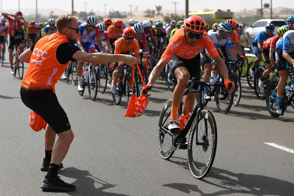The feeds were fast in the cross winds