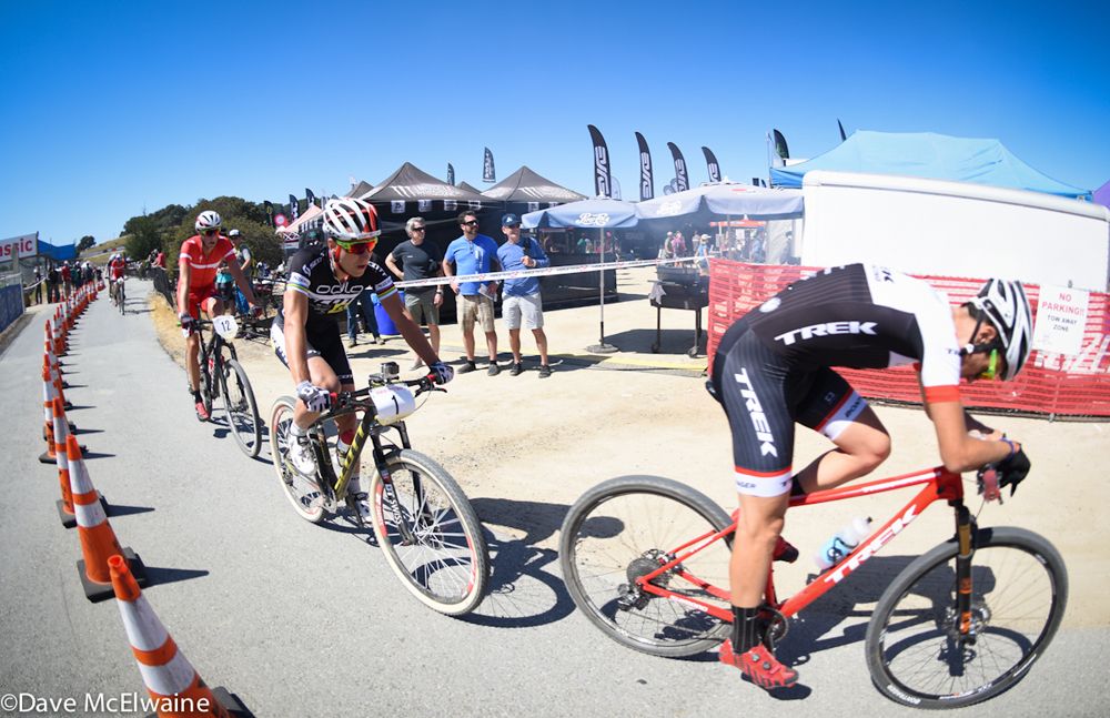 Nino Schurter (Scott Odlo) sat in the whole race and let others bury themselves at the front