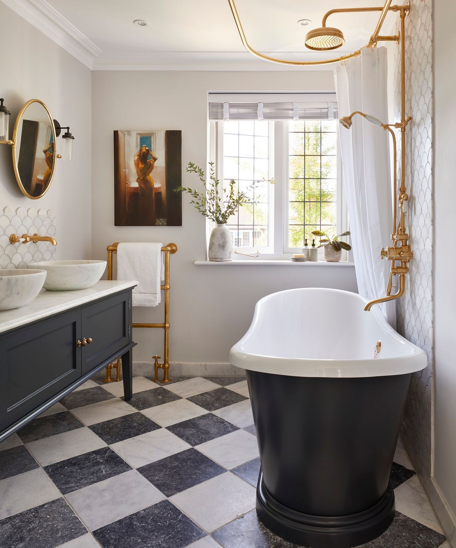 15 on-trend bathroom flooring ideas | Homes and Gardens