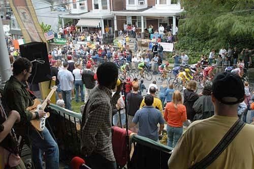 The Reggae band serenades the riders as they climb the Manayunk Wall.
