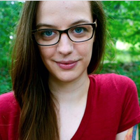 Elizabeth King's avatar