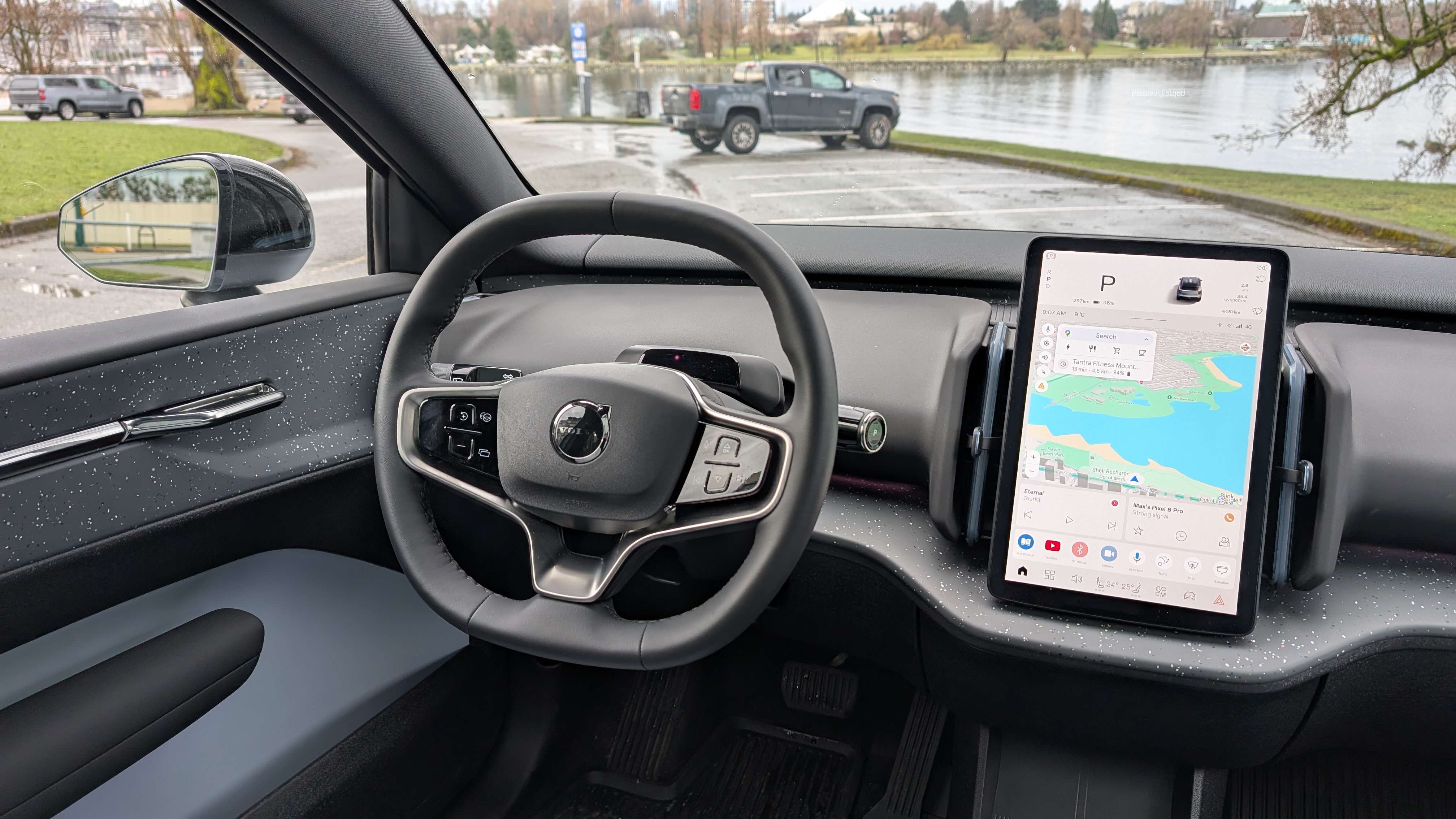 Volvo EX30