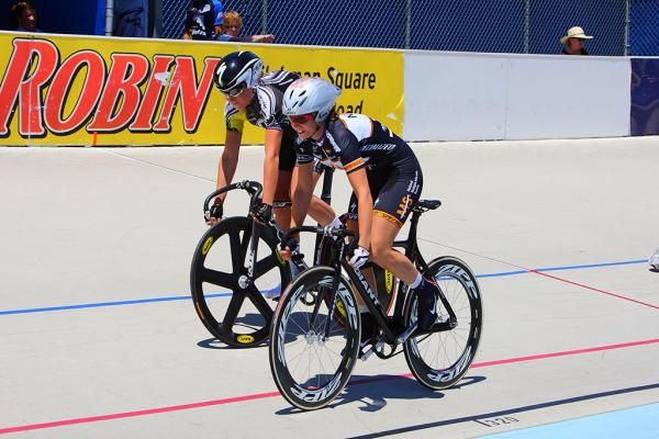 17-18 Womens Team Sprint Finals, Christine Barron and Tara McCormick