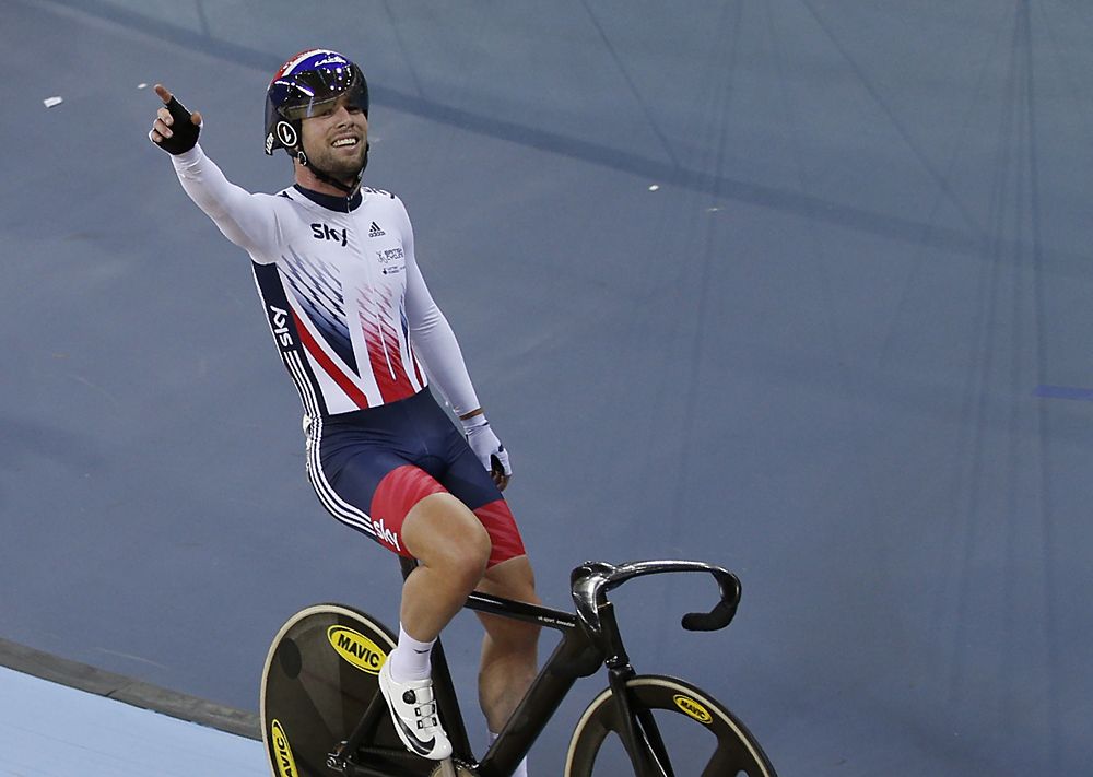 Mark Cavendish celebrates the Madison world title