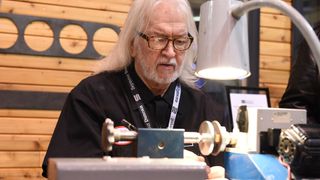 Seymour Duncan shows the world how it's done at NAMM