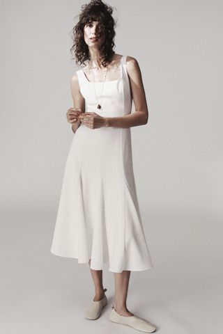 7ra4CBHu9LBaiDTzt8NuLT-320-80 35 اكتشاف الأزياء الصيفية الأنيقة للتسوق من زارا هذا الصيف