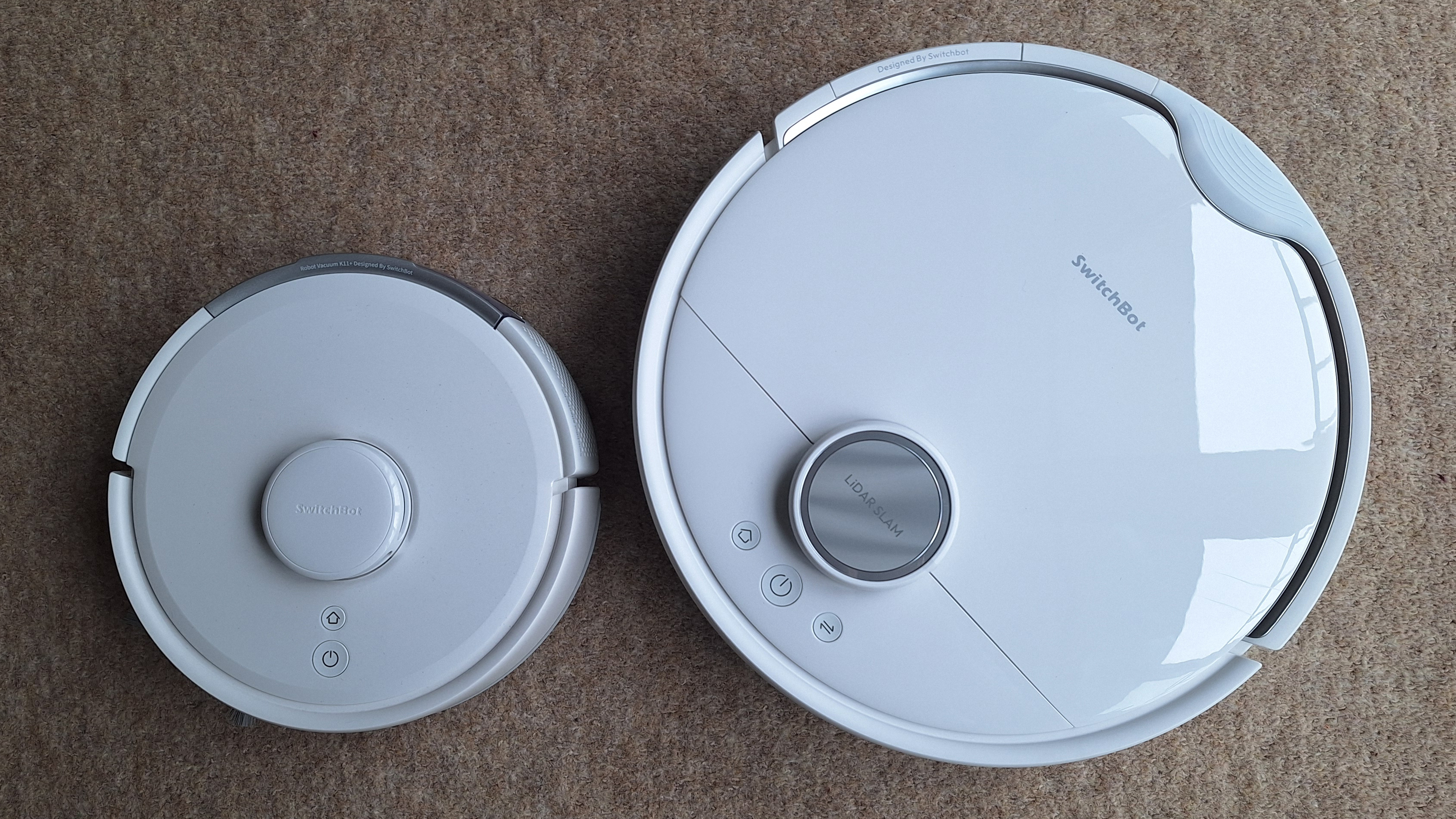SwitchBot S20 robot vacuum next to much smaller K11+
