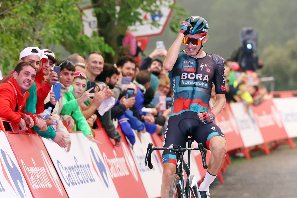 CARAVACA DE LA CRUZ SPAIN SEPTEMBER 03 Lennard Kmna of Germany and Team BORA Hansgrohe celebrates at finish line as stage winner during the 78th Tour of Spain 2023 Stage 9 a 1845 stage from Cartagena to Collado de la Cruz de Caravaca 1089m UCIWT on September 03 2023 in Collado de la Cruz de Caravaca Spain Photo by Alexander HassensteinGetty Images