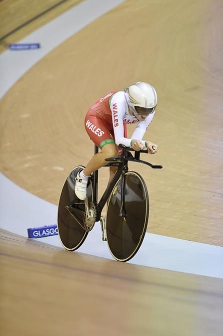 Elinor Barker (England)