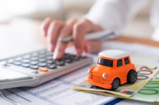 Car insurance costs concept