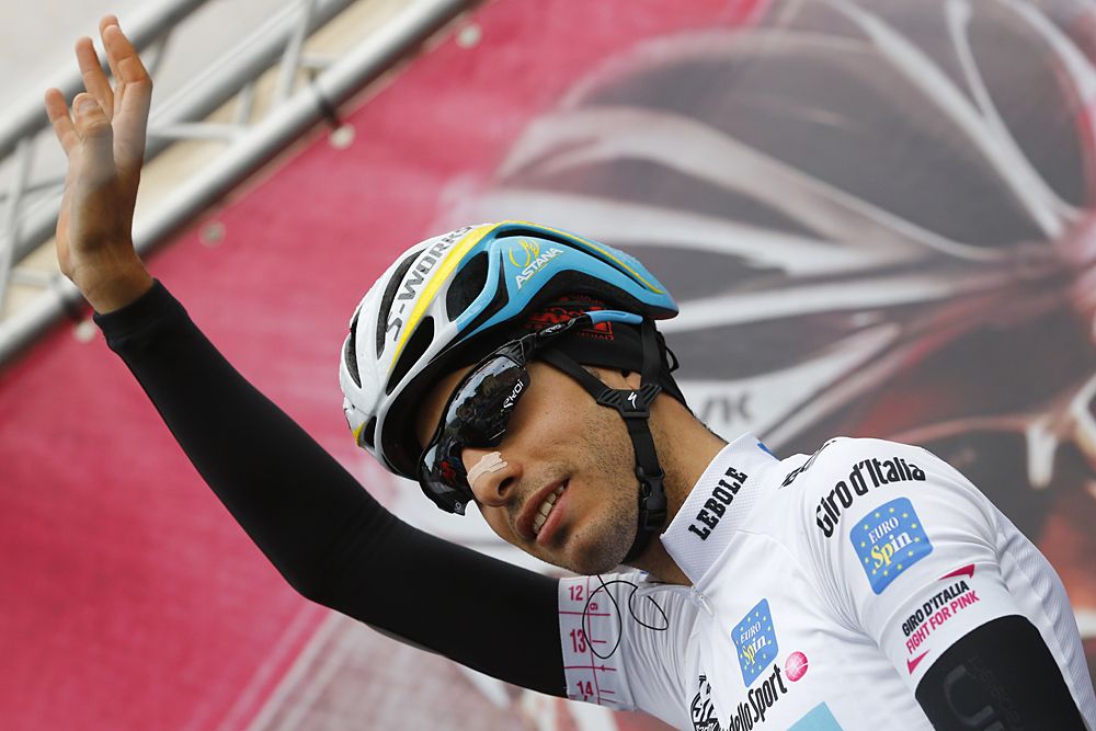 Fabio Aru (Astana) waves to his fans at the start of stage 8