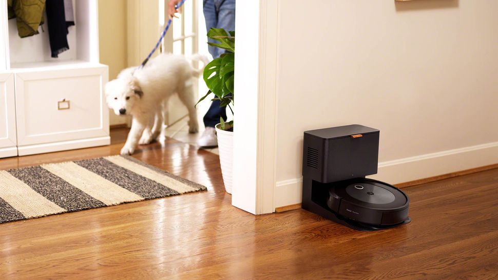Are robot vacuums with selfemptying bases worth it? Tom's Guide