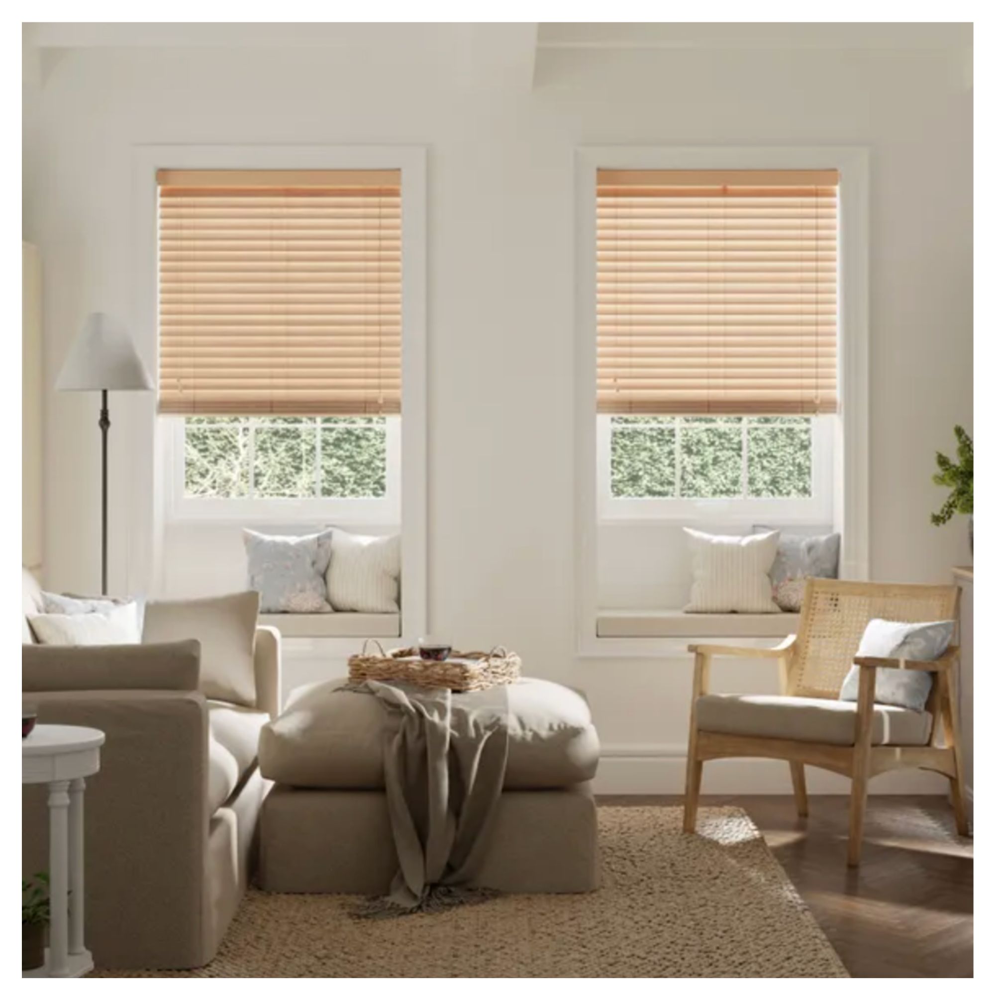 Bamboo Venetian blind in beige living room