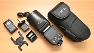 Godox V100 flashgun product image