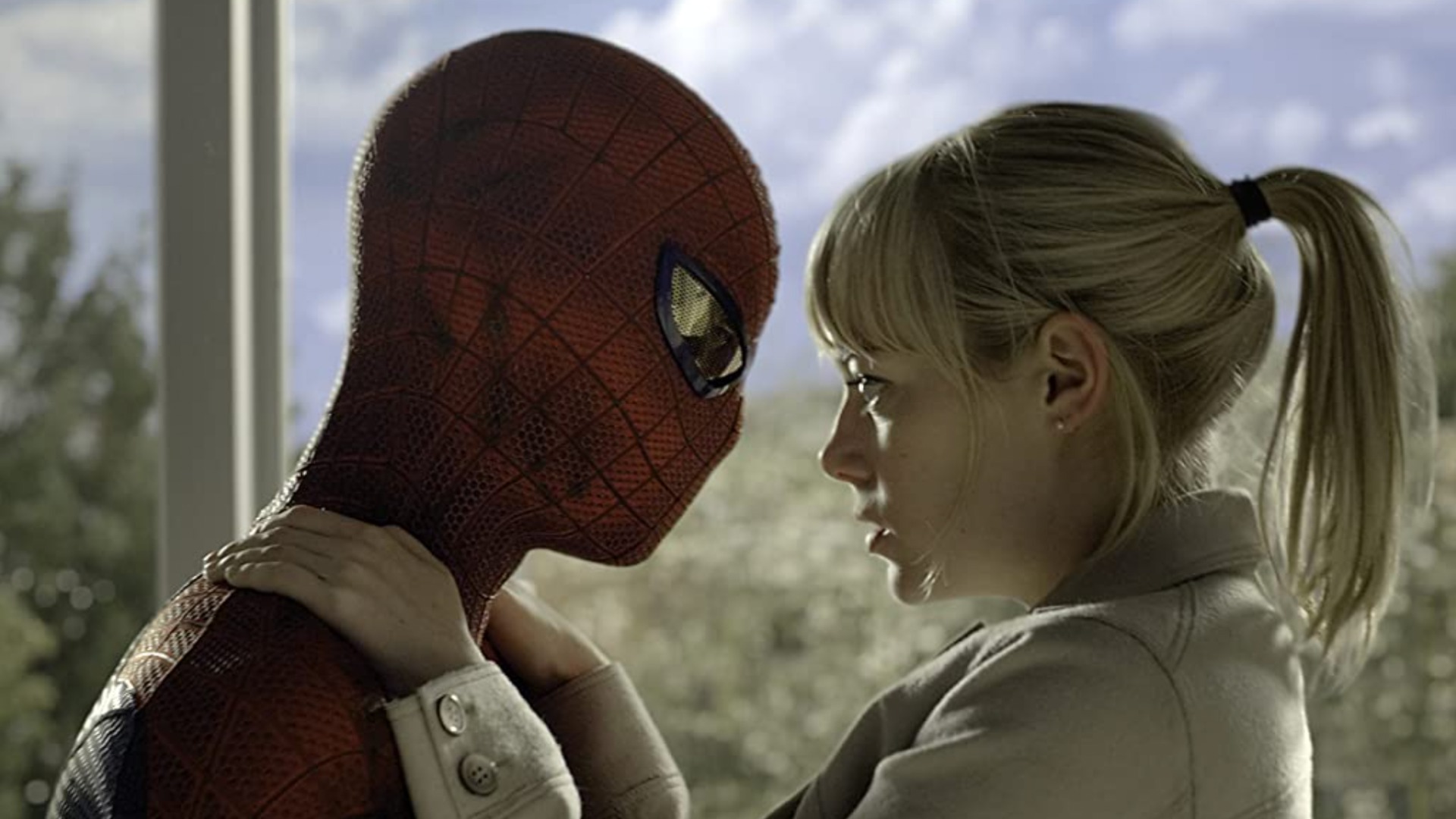 İnanılmaz Örümcek Adam'da Andrew Garfield ve Emma Stone
