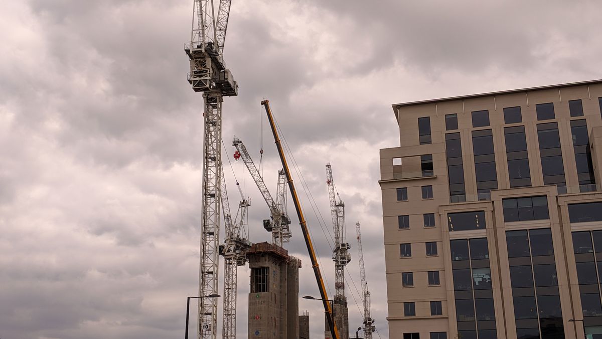 ... and the cranes in 'cloudy' mode. Image credit: TechRadar