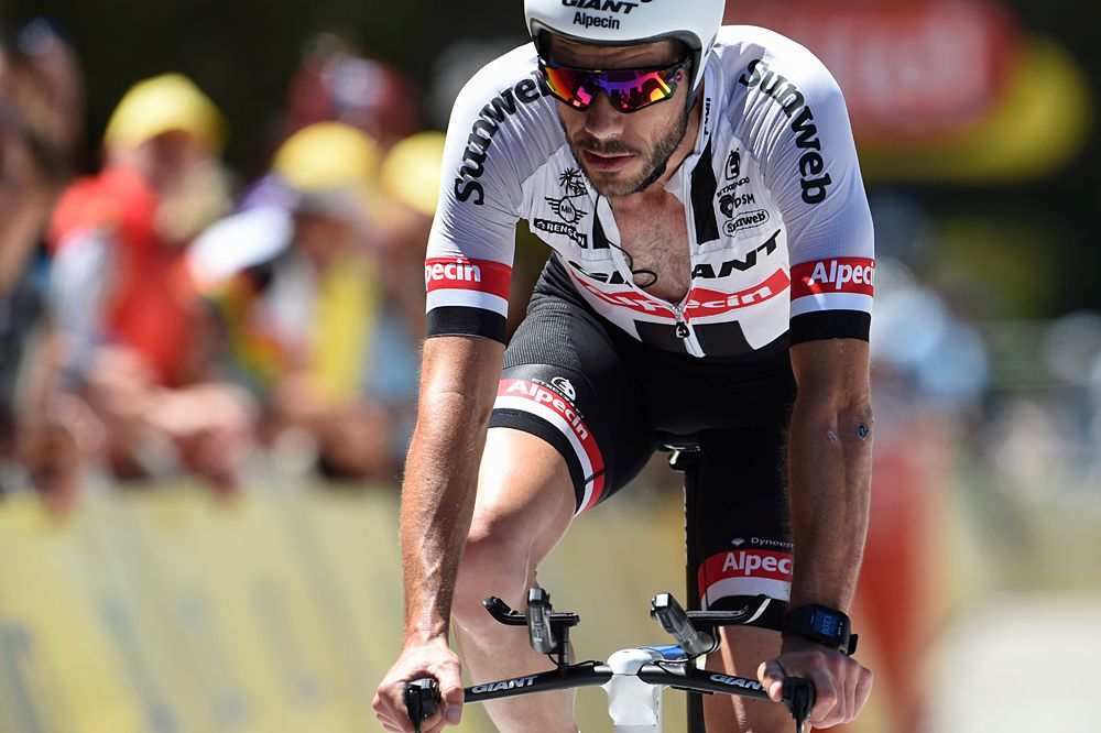 Switzerland's Fabian Cancellara crosses the finish line of the 37,5 km individual time-trial