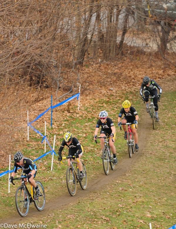 Laura Van Gilder (C3/Mellow Mushroom Pizza) leading the gang of six to the steepest climb
