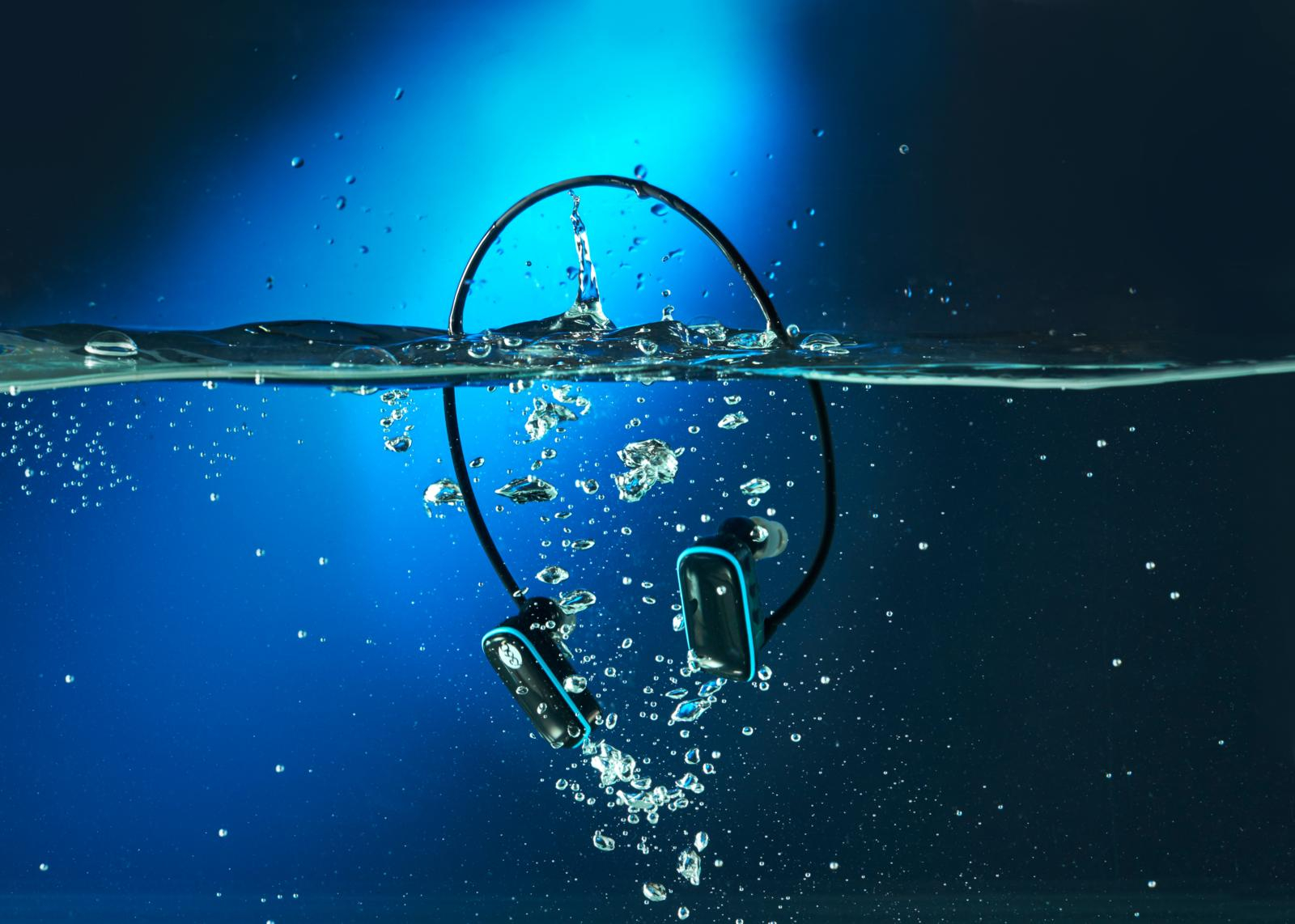 headphones underwater