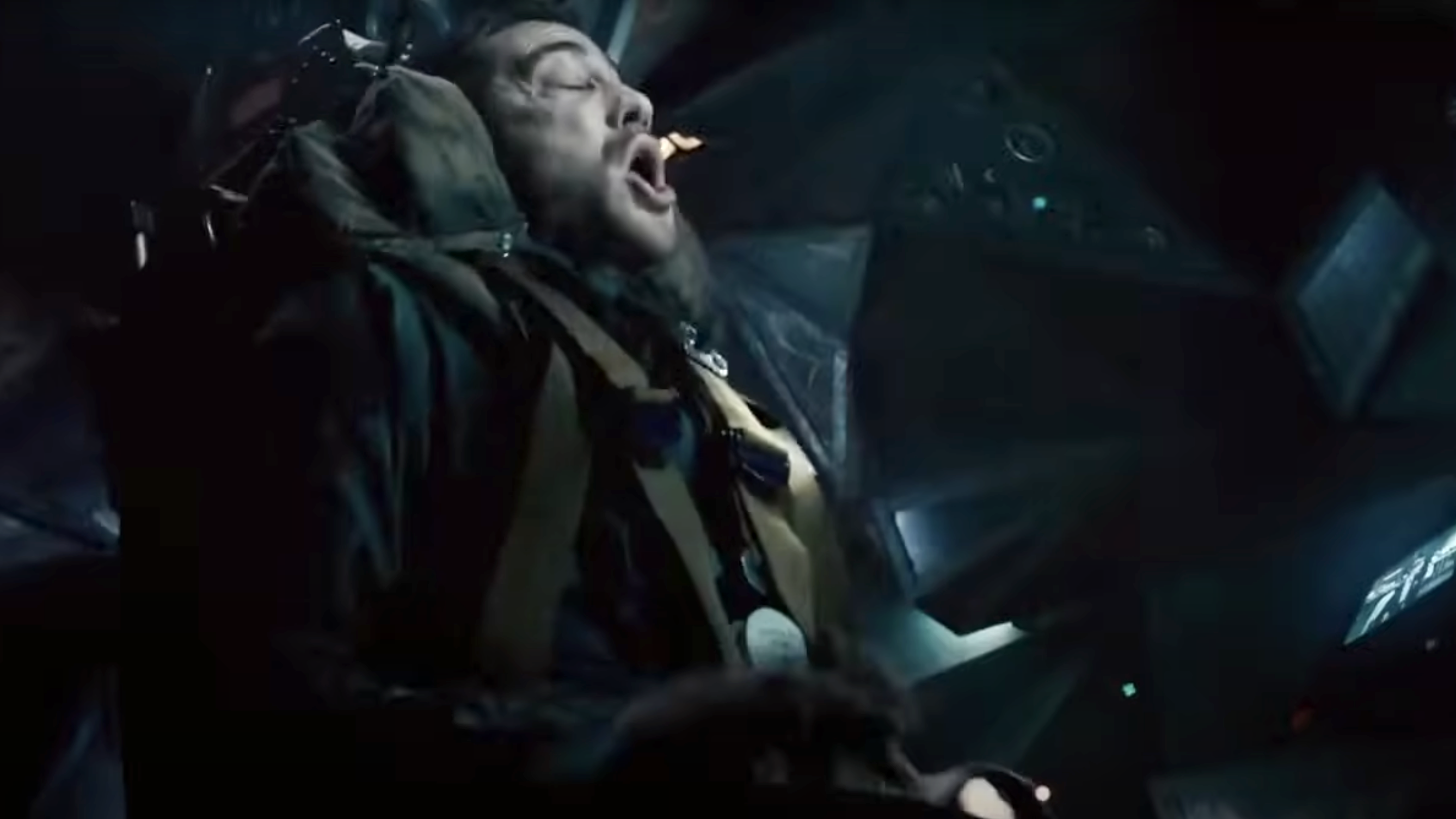 Source Code (2011)