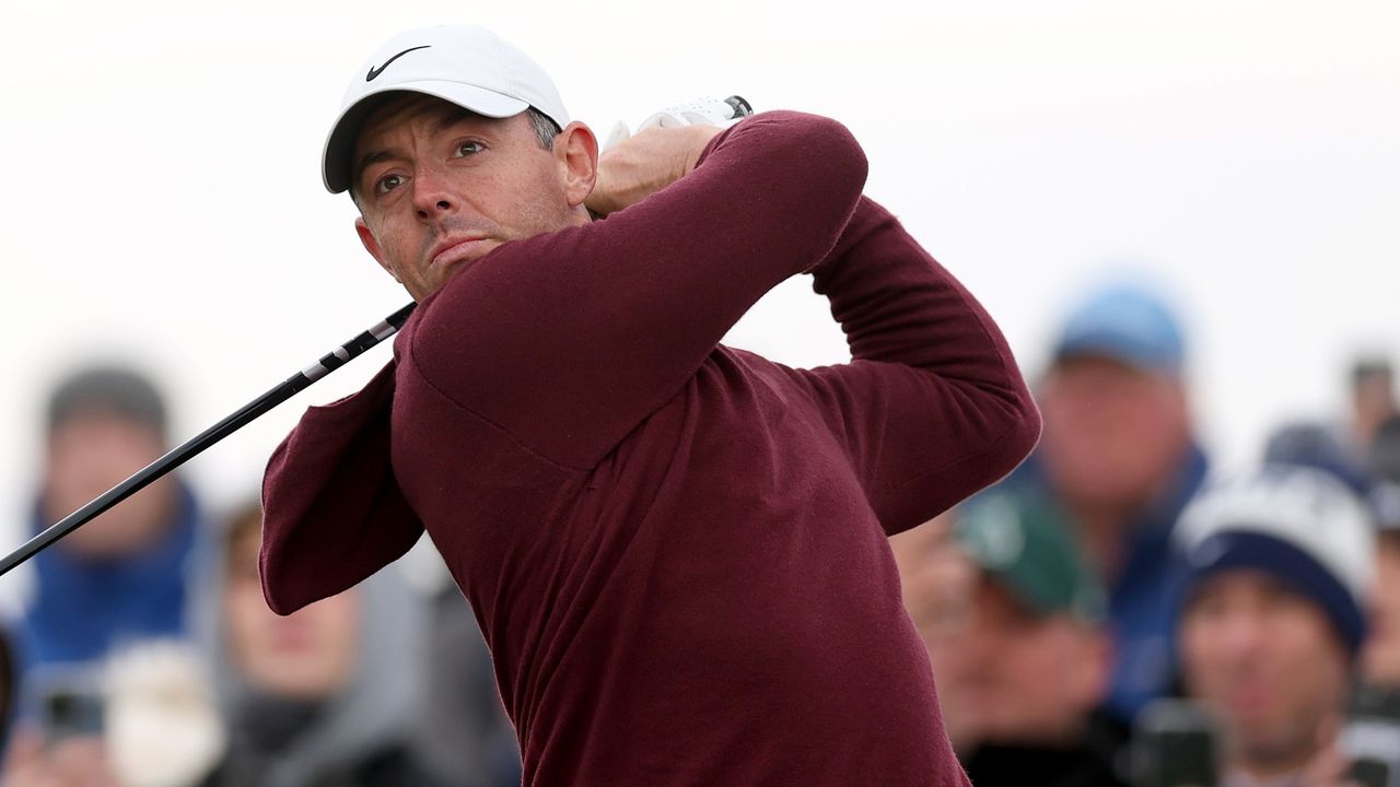 Rory McIlroy takes a shot during the Alfred Dunhill Links Championship