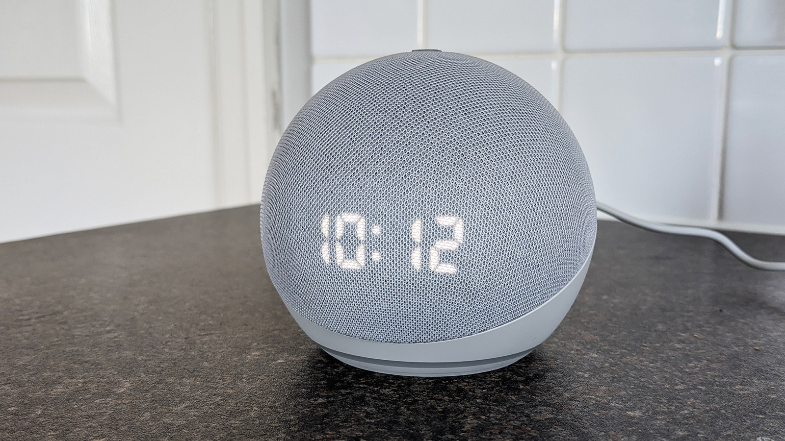 Echo Dot (4th Gen, Blue) with clock combo with  Smart Plug