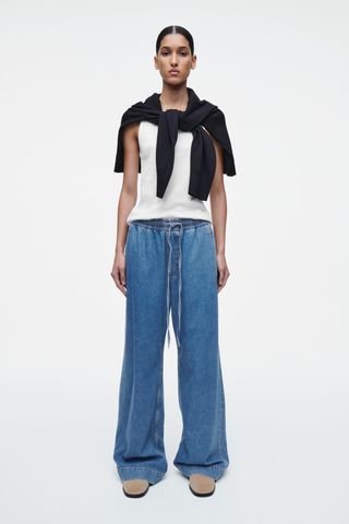 Wide-Leg Fluid Denim Pants