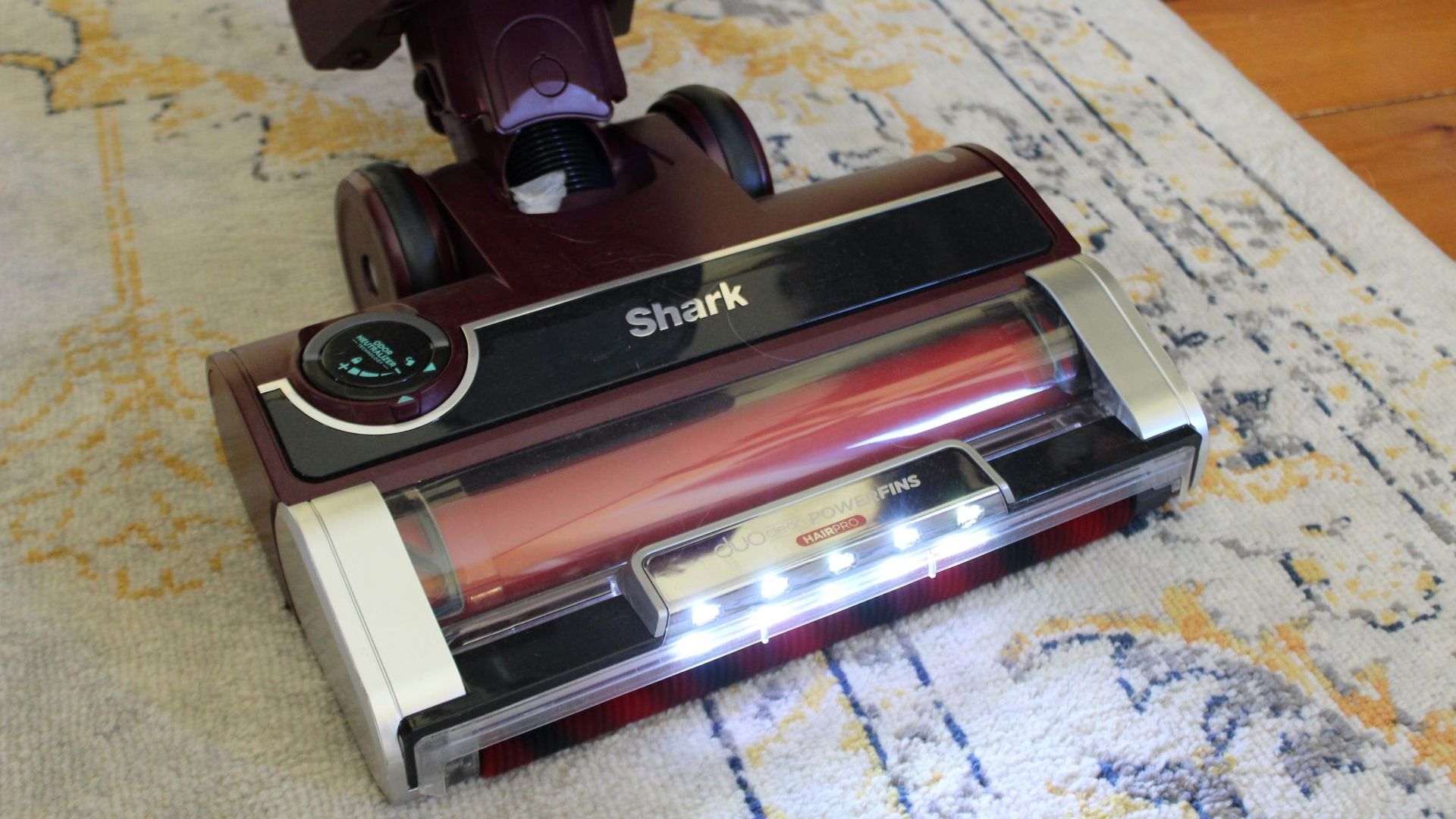 Shark Stratos review